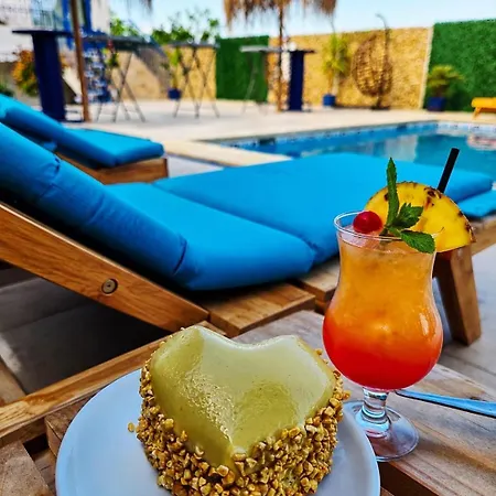 Blue Border Guest house *