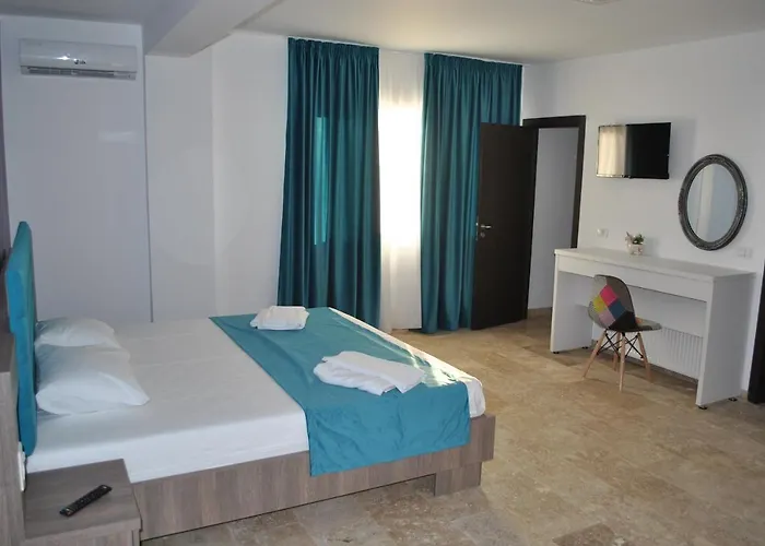 Blue Border * Vama Veche