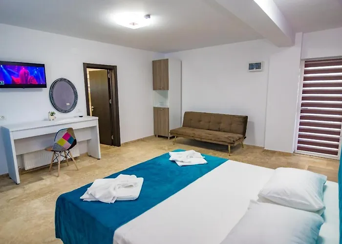 Guest house Blue Border *